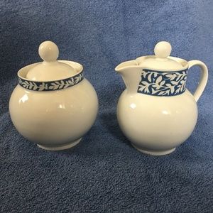 Dansk Trellis Delft Blue Sugar Bowl/Creamer Set